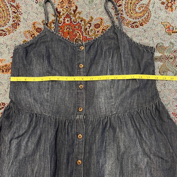 NWOT Adorable Jean dress - Picture 6 of 12